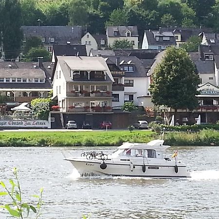 "Ferienhaus An Der Mosel" Zell an der Mosel Exterior foto