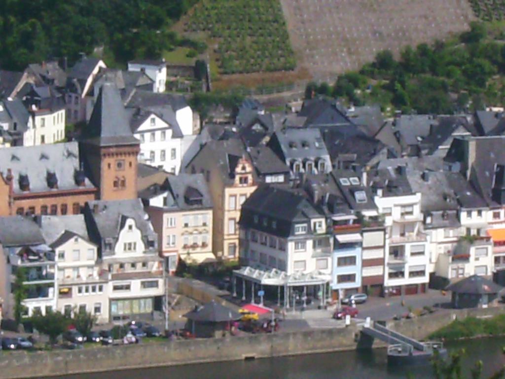 "Ferienhaus An Der Mosel" Zell an der Mosel Exterior foto