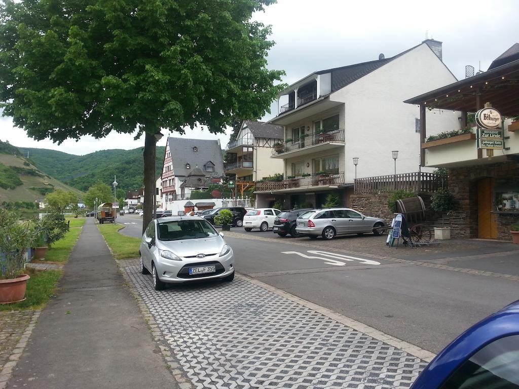 "Ferienhaus An Der Mosel" Zell an der Mosel Exterior foto