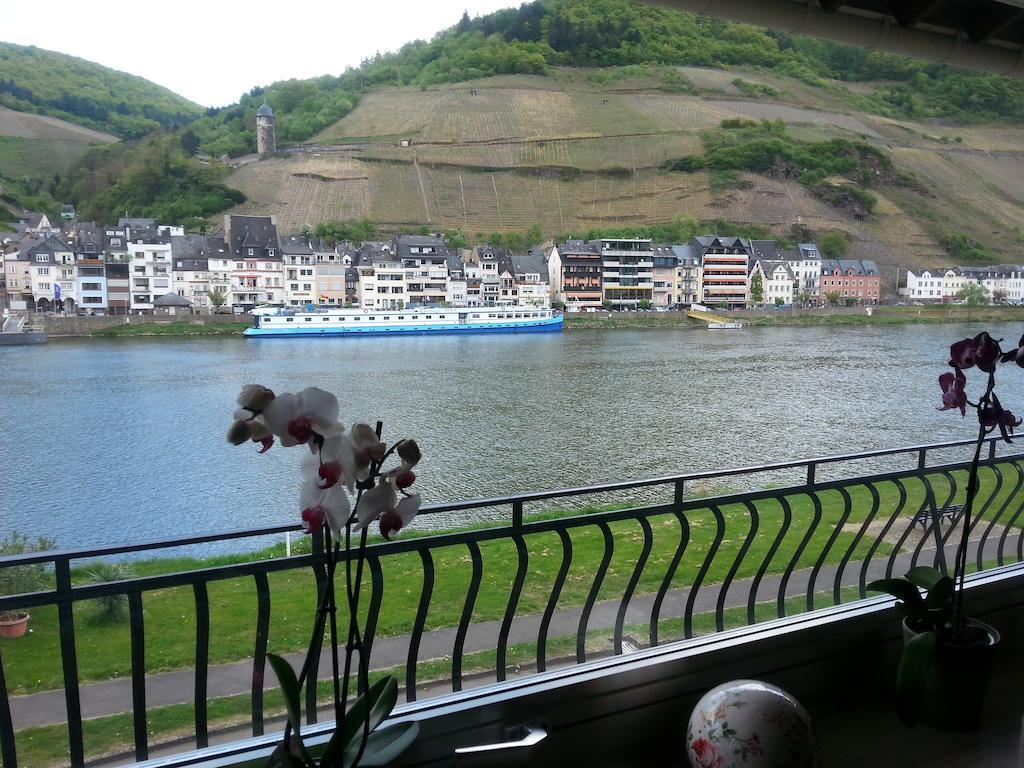 "Ferienhaus An Der Mosel" Zell an der Mosel Quarto foto